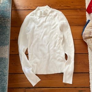 Urban outfitters BDG white turtleneck top